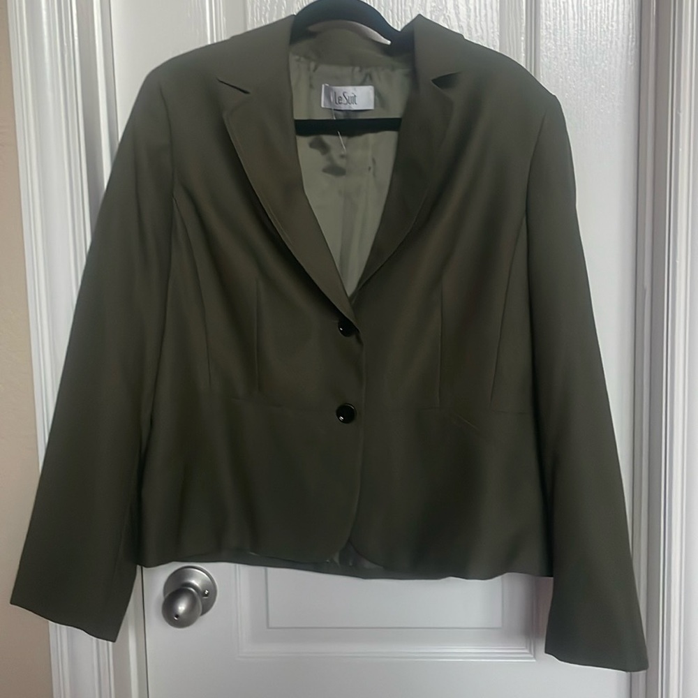 Le suit size 14 blazer